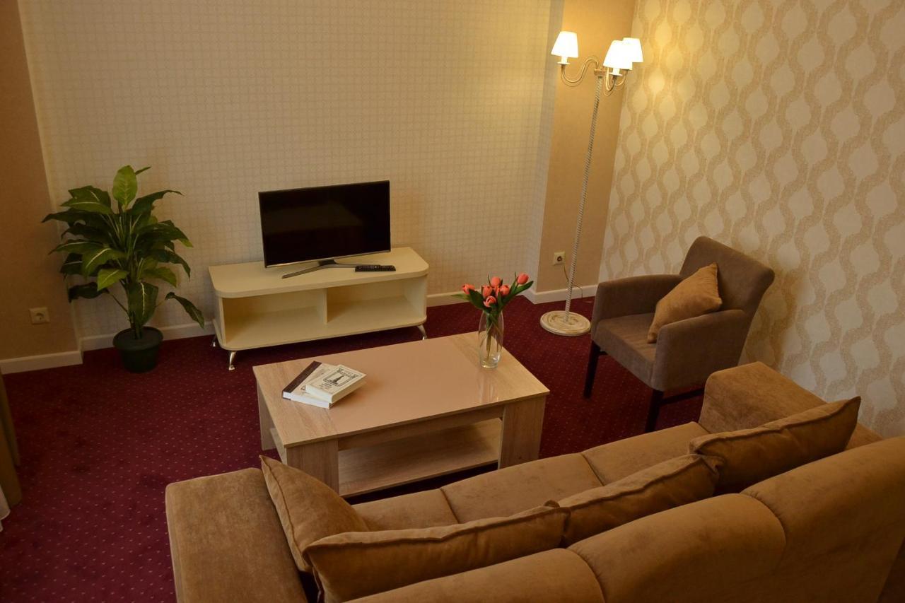 Hotel Ajur Odessza Kültér fotó