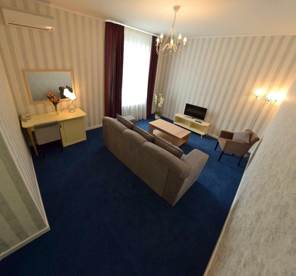 Hotel Ajur Odessza Kültér fotó