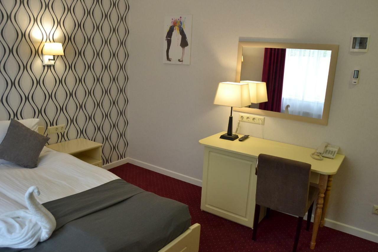 Hotel Ajur Odessza Kültér fotó
