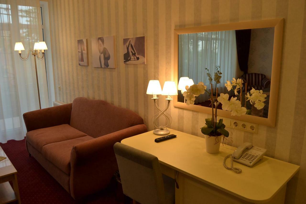 Hotel Ajur Odessza Kültér fotó