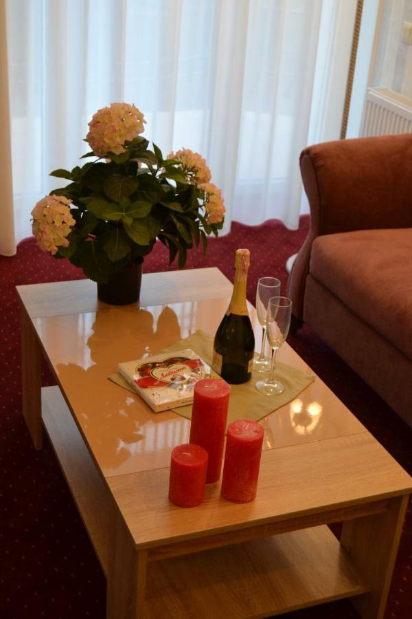Hotel Ajur Odessza Kültér fotó