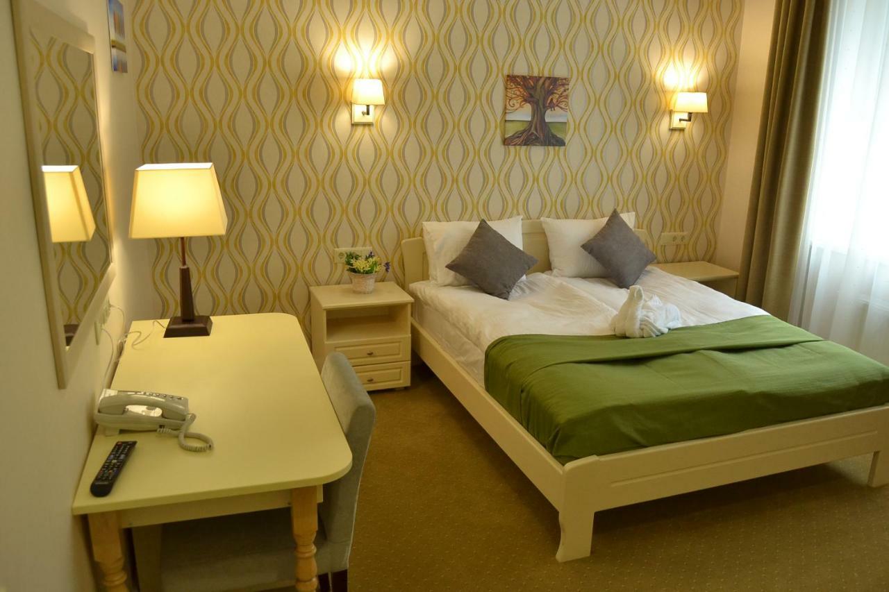 Hotel Ajur Odessza Kültér fotó