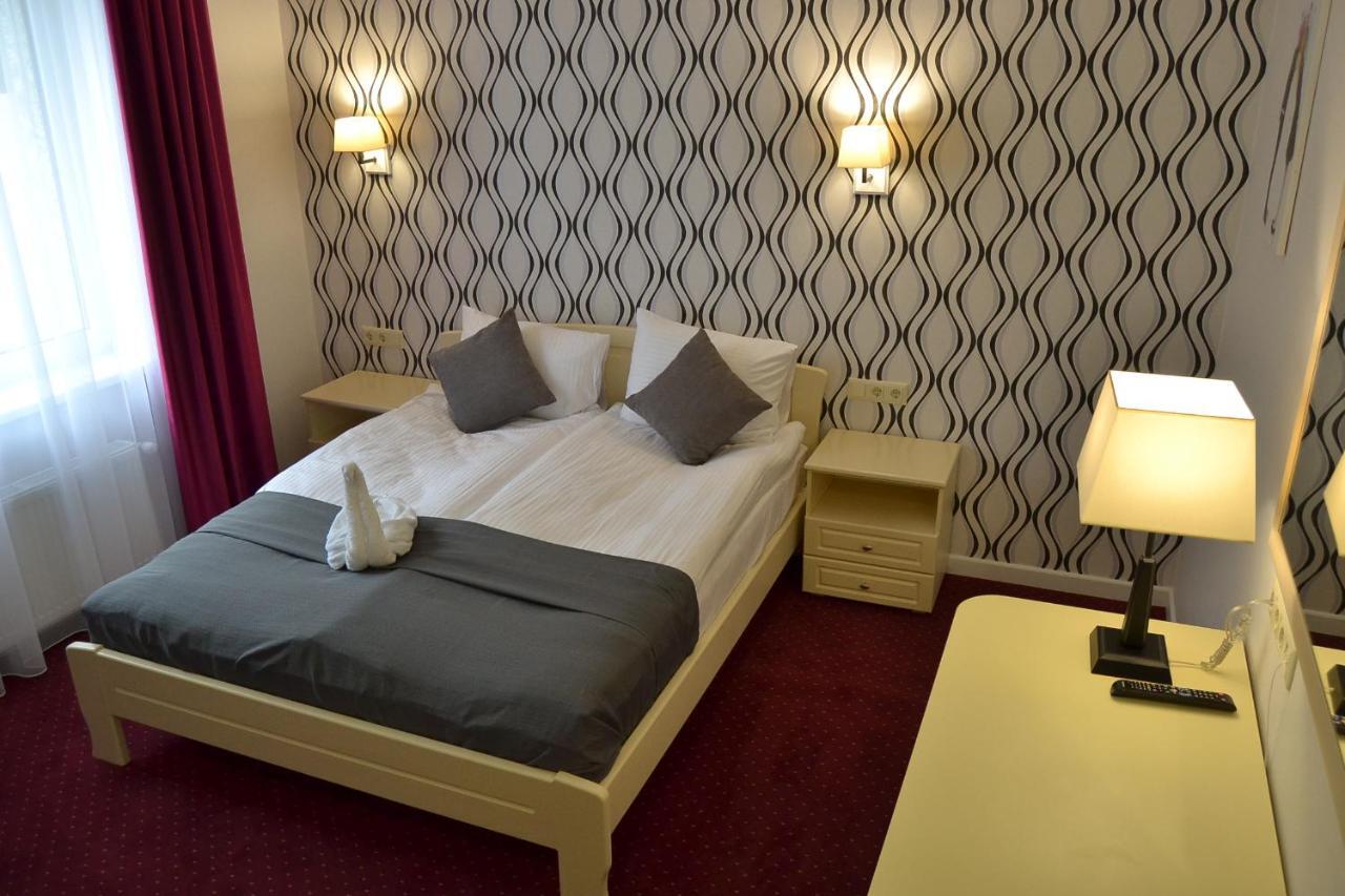 Hotel Ajur Odessza Kültér fotó